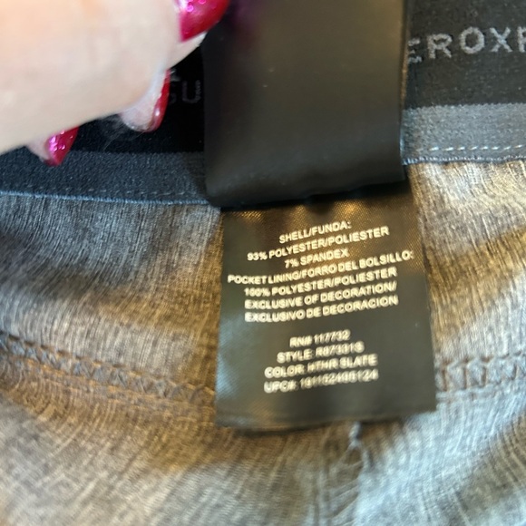 NWT ZeroXposur Sz 40 Slate Gray Stretch Travel Shorts - Flat Front - Zip Pocket - Picture 10 of 15